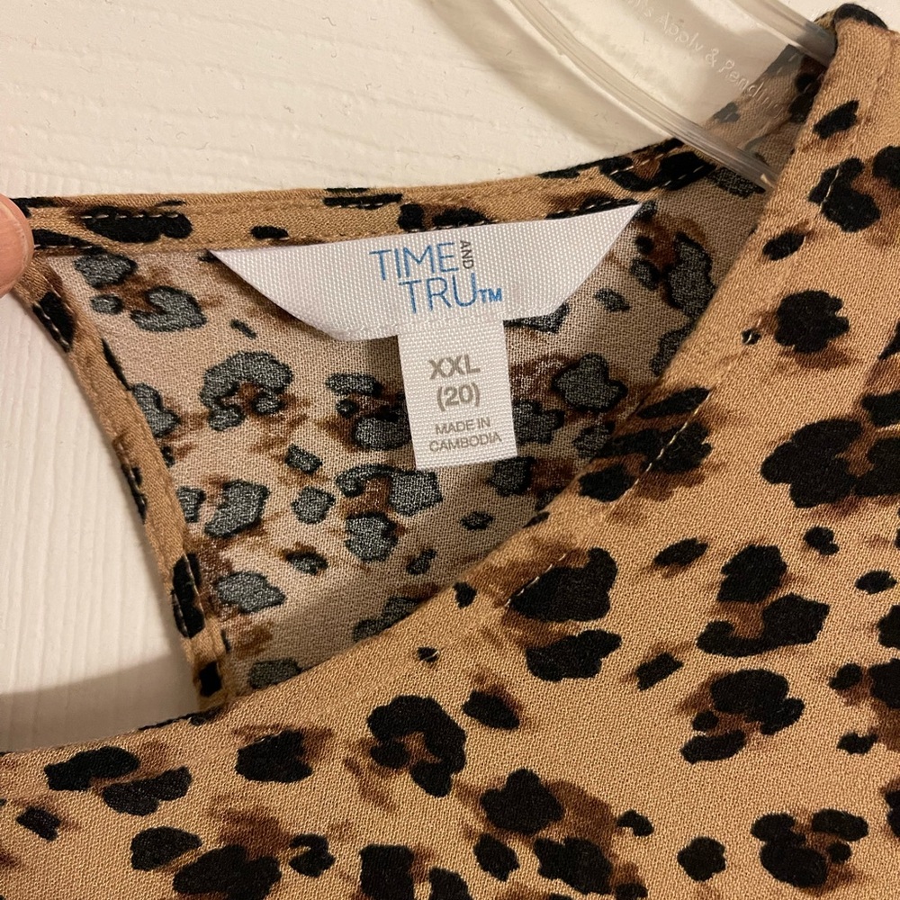 Time and Tru Leopard Print Midi Dress - Picture 3 of 4